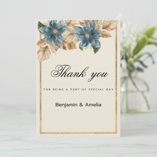 Blauer Goldfall Elfenbein Frühling Blumenkohl Dank Einladung (Stehend Vorderseite)