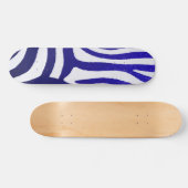 Blauer Gradient-Zebra-Streifen auf weißem modernen Skateboard (Horizontal)