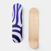 Blauer Gradient-Zebra-Streifen auf weißem modernen Skateboard (Vorderseite)