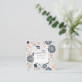 Blauer Graupfirsich Spielerisch Mix Tossed Blume Quadratische Visitenkarte (Stehend Vorderseite)