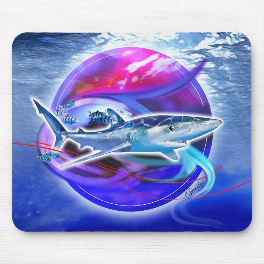 Blauer Hai und Pilotenfisch Mousepad (Vorne)