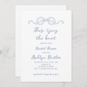 Blauer Handgezeichneter Shes binden die Knot-Einla Einladung (Vorne/Hinten)