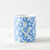 Blauer Hibiskus, Blumen, Muster von Blume Kaffeetasse (Mittel)