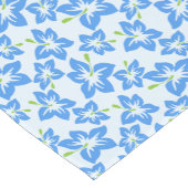 Blauer Hibiskus, Blumen, Muster von Blume Kurzer Tischläufer (Ecke)