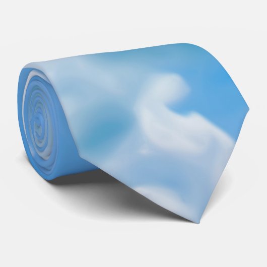 Blauer Himmel bewölkt II + Ihr Text u. Ideen Krawatte (Gerollt)