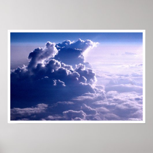 Blauer Himmel durch Wolken Poster (Vorne)