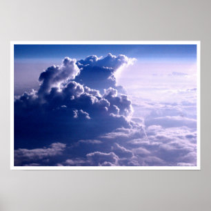 Blauer Himmel-Fliegen durch Wolken Poster