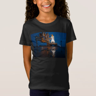 Blauer Himmel für den Start der Space Shuttle Atla T-Shirt
