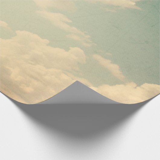 Blauer Himmel mit etwas weißem Puffsack, wolkig, V Geschenkpapier (Ecke)