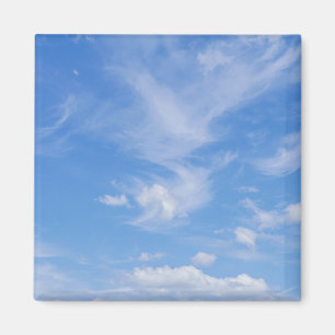 Blauer Himmel mit wispy Wolken Magnet