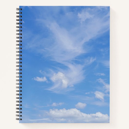 Blauer Himmel mit wispy Wolken Notizblock (Vorderseite)