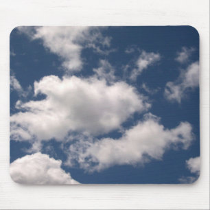 Blauer Himmel mit Wolken Mousepad