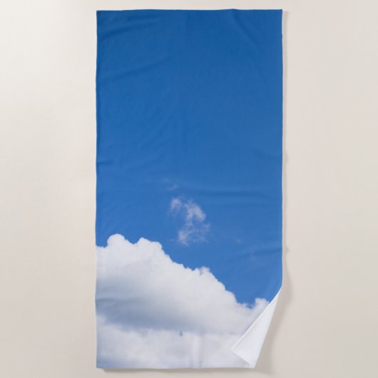 Blauer Himmel mit Wolken Strandtuch (Vorderseite)