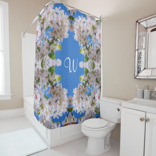 Blauer Himmel, Monogramm weißer Apfelblüten Duschvorhang (Beispiel)