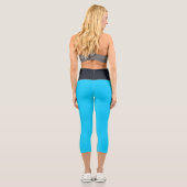 Blauer Himmel Schwarzer Waisted Yoga Capris (Rückseite)