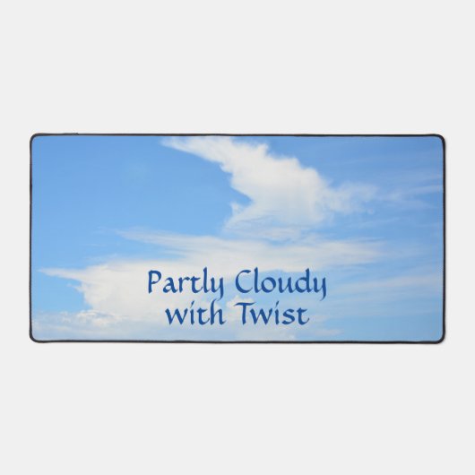 Blauer Himmel teilweise bewölkt mit einer Drehung Schreibtischunterlage (Vorderseite)