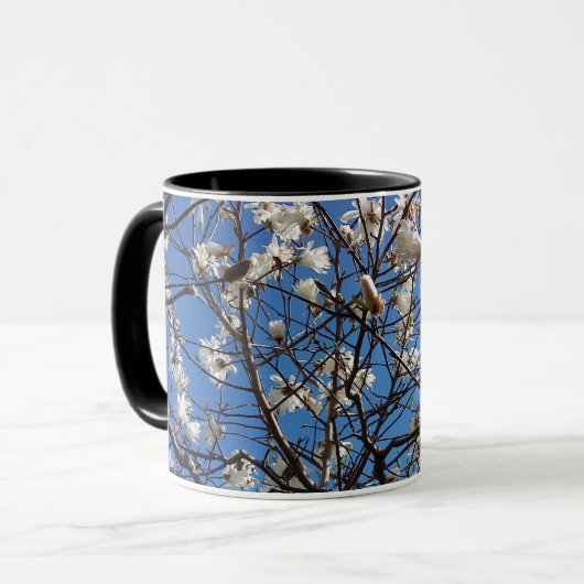 Blauer Himmel und blühende Tasse (Vorderseite Links)
