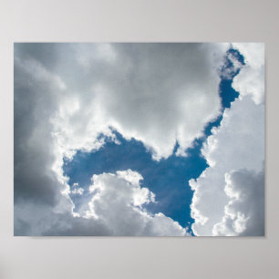 Blauer Himmel und sonnenbeleuchtete Wolken Poster
