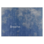 Blauer Himmel und weiche Wolken "atmen" Glas Schneidebrett (Vorderseite)