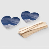 blauer Himmel und weiße Wolken auf einem Ventilato Fächer (Non-assembled)