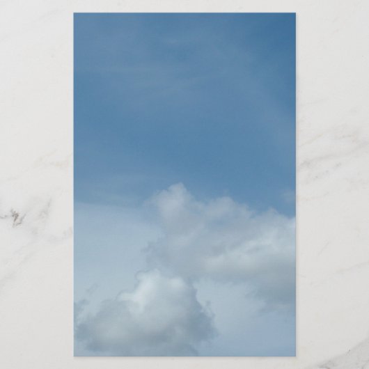 Blauer Himmel und weiße Wolken Briefpapier (Vorderseite)