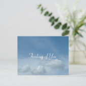 Blauer Himmel und weiße Wolken denken an Sie Postkarte (Stehend Vorderseite)