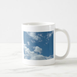 Blauer Himmel und weiße Wolken Kaffeetasse