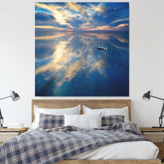 Blauer Himmel und weiße Wolken über Meer Leinwanddruck (Insitu (Schlafzimmer))