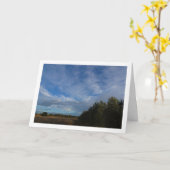 Blauer Himmel und Wolken, Skyscape Karte (Gelbe Blume)