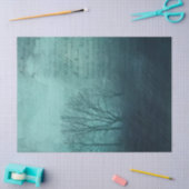 Blauer Hintergrund mit Bäumen und Schreiben Seidenpapier (Basteln)