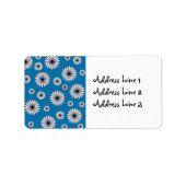 Blauer Hintergrund mit weißen Blume Adressaufkleber (Vorne)