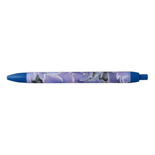 Blauer Hydrangea mit weißem Grenzordnungs-Stift Kugelschreiber