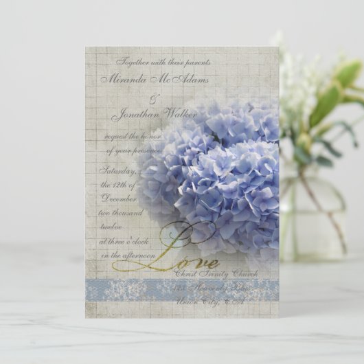 Blauer Hydrangeas Hochzeit Einladung (Stehend Vorderseite)