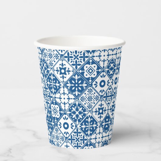 Blauer Kachelbabydusche Pappbecher (Vorderseite)