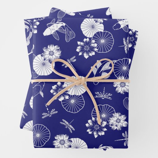 Blauer Koi-Fisch im Lotus-Teich-Muster Geschenkpapier Set (Beispiel)