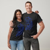 blauer Koi-Fisch-Tätowierstil T-Shirt (Unisex)