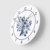 Blauer Kolibri Blumenmuster Runde Wanduhr (Winkel)