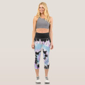 Blauer Lavendel Schwarze Gefärbte Krawatte Abstrak Capri Leggings (Vorderseite)