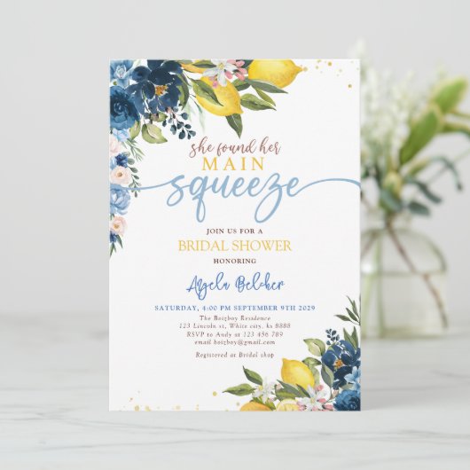 Blauer Lemon Bridal Dusche Einladung (Stehend Vorderseite)