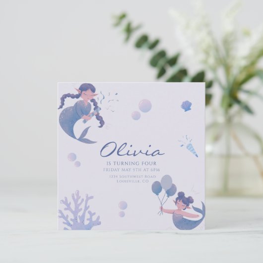 Blauer Lila Meerjungfrau-Schwanz Einladung (Stehend Vorderseite)