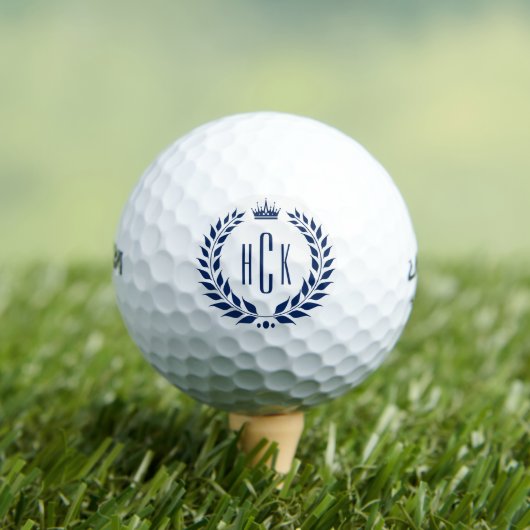 Blauer Lorbeerkranz mit individuellem Monogramm Golfball (Insitu T-Shirt)