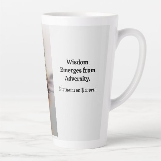 Blauer Lotus aus Muddy Waters (Vietnamesisch) Milchtasse (Rechts)