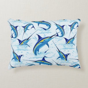 Blauer Marlin springt aus dem Ozean Dekokissen
