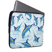 Blauer Marlin springt aus dem Ozean Laptopschutzhülle (Vorne Rechts)