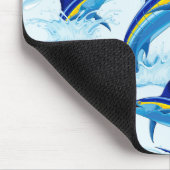 Blauer Marlin springt aus dem Ozean Mousepad (Ecke)