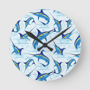 Blauer Marlin springt aus dem Ozean Runde Wanduhr