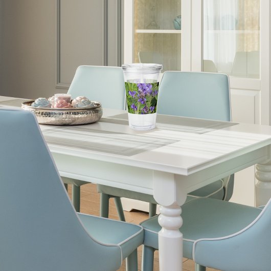 Blauer Mit Augen Darner Dragonfly auf Purple Flowe Acryltrinkbecher