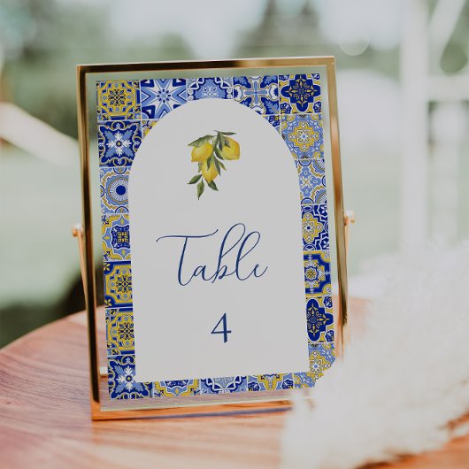 Blauer Mittelmeerraum Tischnummer von Tile und Zit