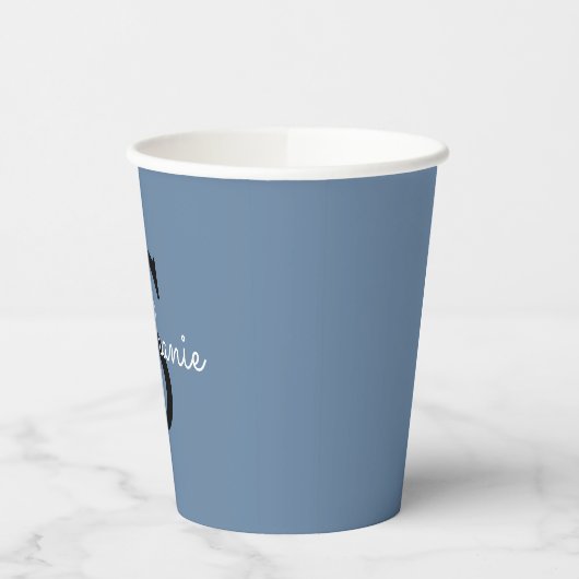 Blauer Monogramm-Name  Pappbecher (Links)