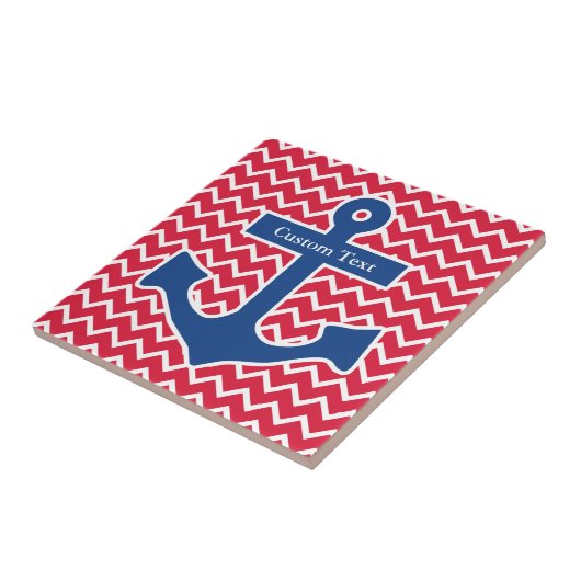 Blauer nautischanker auf rotem Zickzack Fliese (Seite)